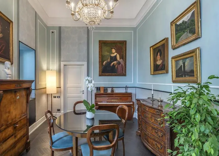 Guest house Ricciardelli Luxury - Piazza Di Spagna 4*