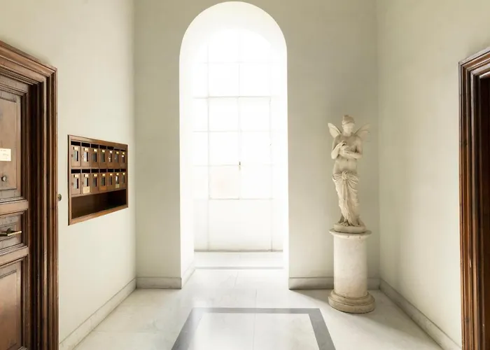 Guest house Ricciardelli Luxury - Piazza Di Spagna 4*