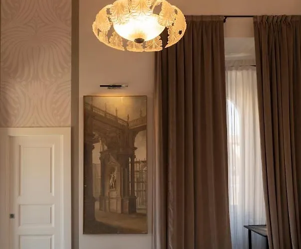 Ricciardelli Luxury - Piazza Di Spagna 4* Rome