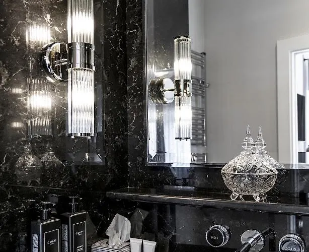 Ricciardelli Luxury - Piazza Di Spagna Maison d'hôtes 4*