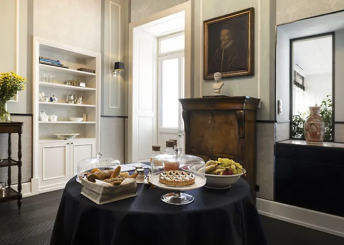 Ricciardelli Luxury - Piazza Di Spagna Maison d'hôtes 4*