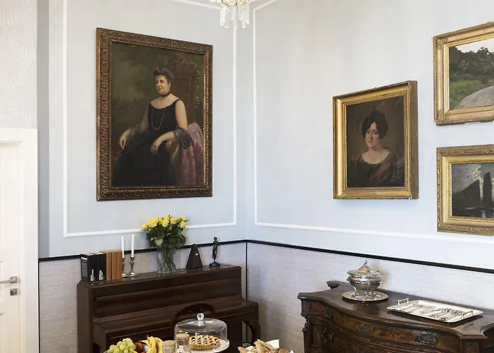 Ricciardelli Luxury - Piazza Di Spagna 4* Rome